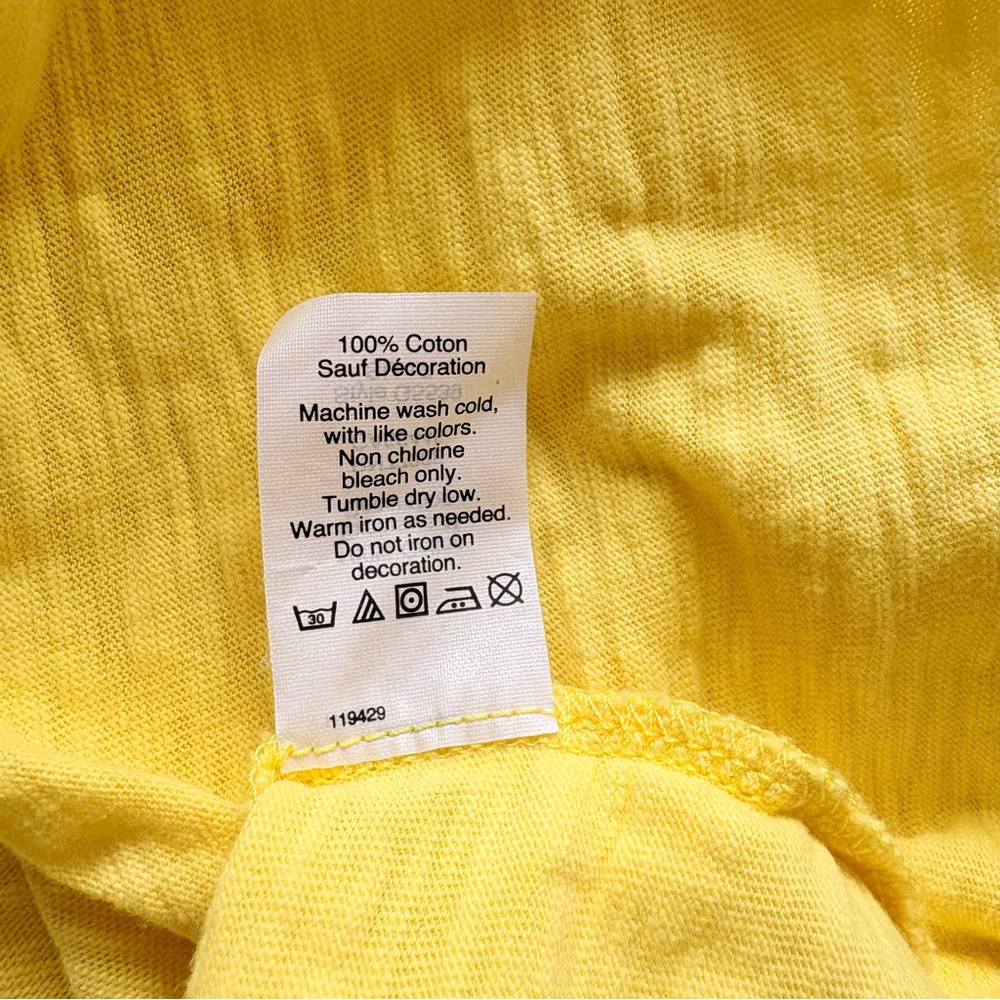 Madewell Yellow & White Graphic Pool vs. Beach T-Shirt size medium - Picture 5 of 8